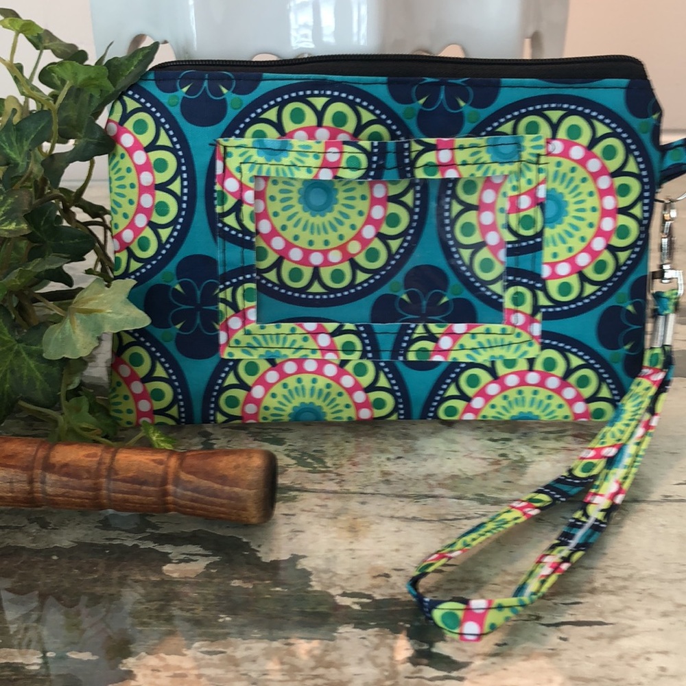 Lot of 3. Wallet/Bag/Wristlet - Picture 3 of 16